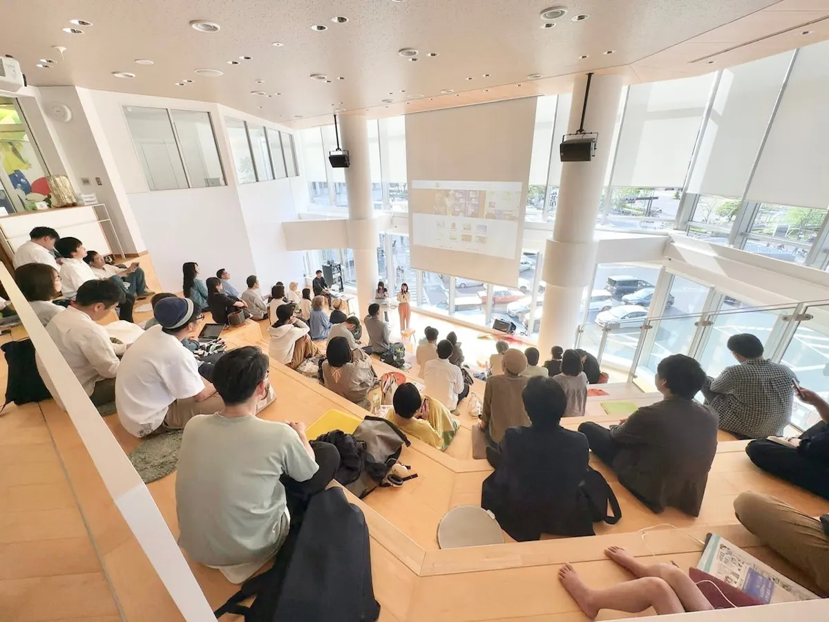 サテライト会場で開かれたトークイベントのようす